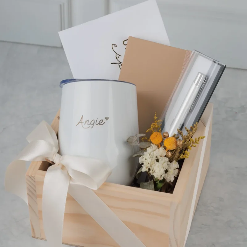 Girl Boss: Libreta, Lapicero & Vaso Térmico Personalizado