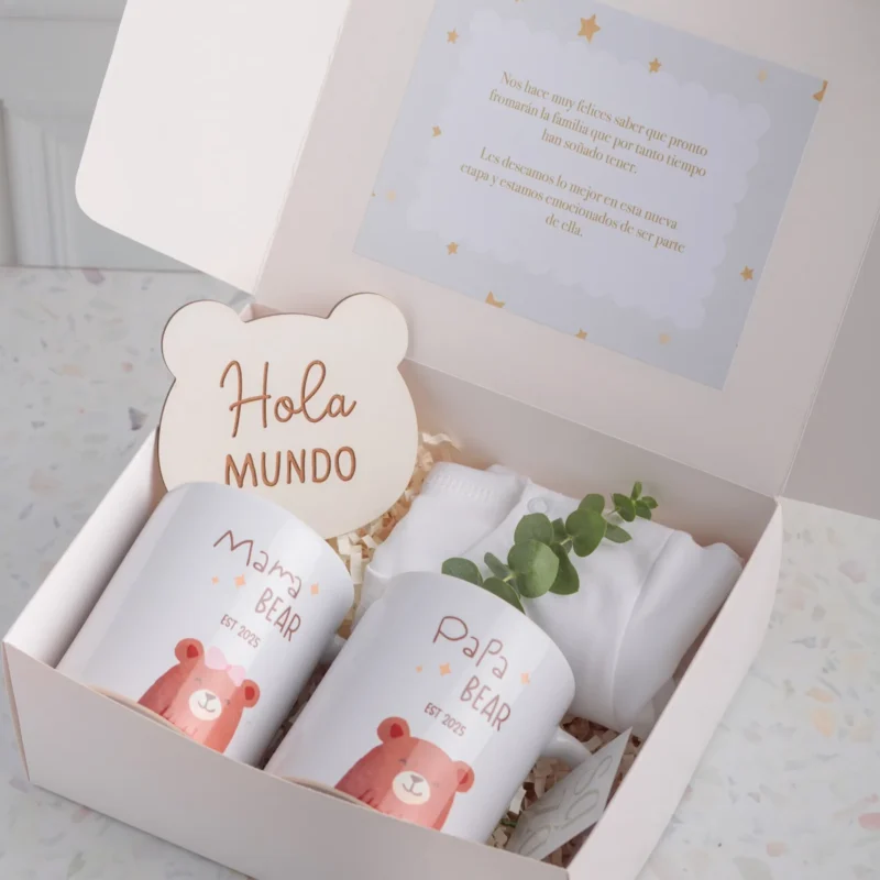 Set Papá & Mamá: Body de Algodón & Taza Personalizadas